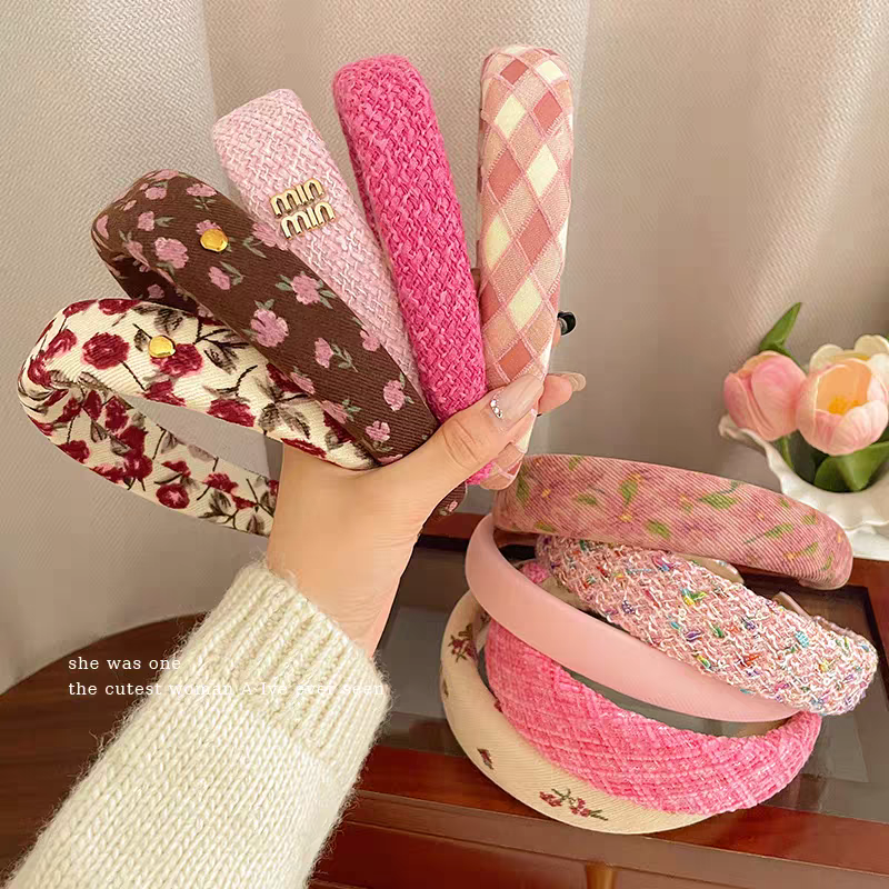 Pink sponge wide-brimmed hairband for women, 2025 new high-end pressure-sensitive hair band, height-increasing top of the head hair bundle, face-washing hairpin