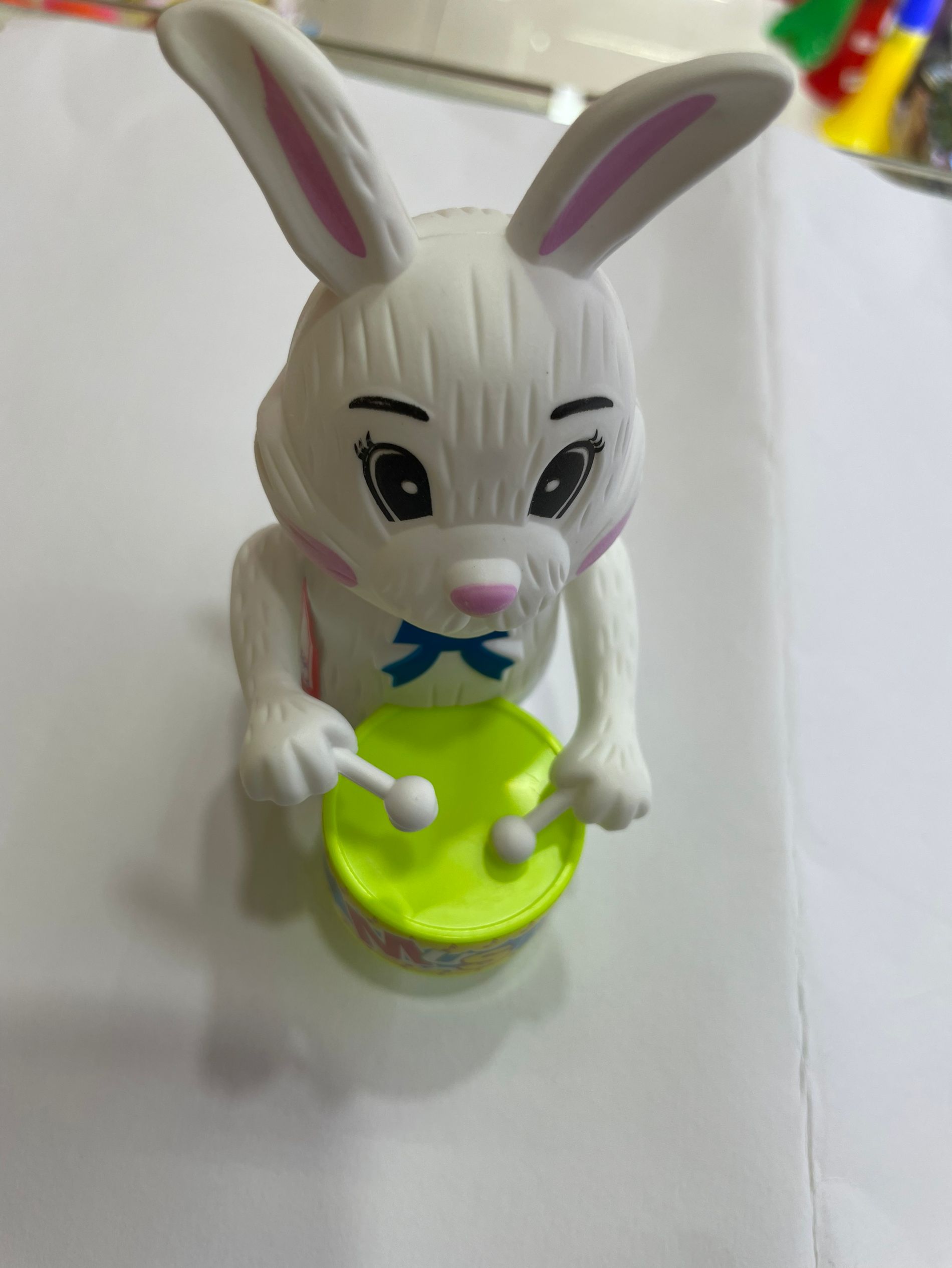 儿童玩具动物敲鼓小兔子模型OPP袋装