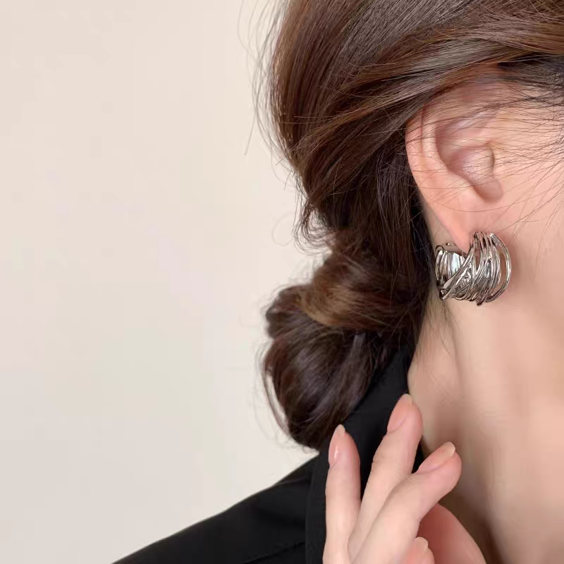 时尚珍珠耳环烧焊锆石耳饰简约气质耳环女韩版百搭耳饰品细节图