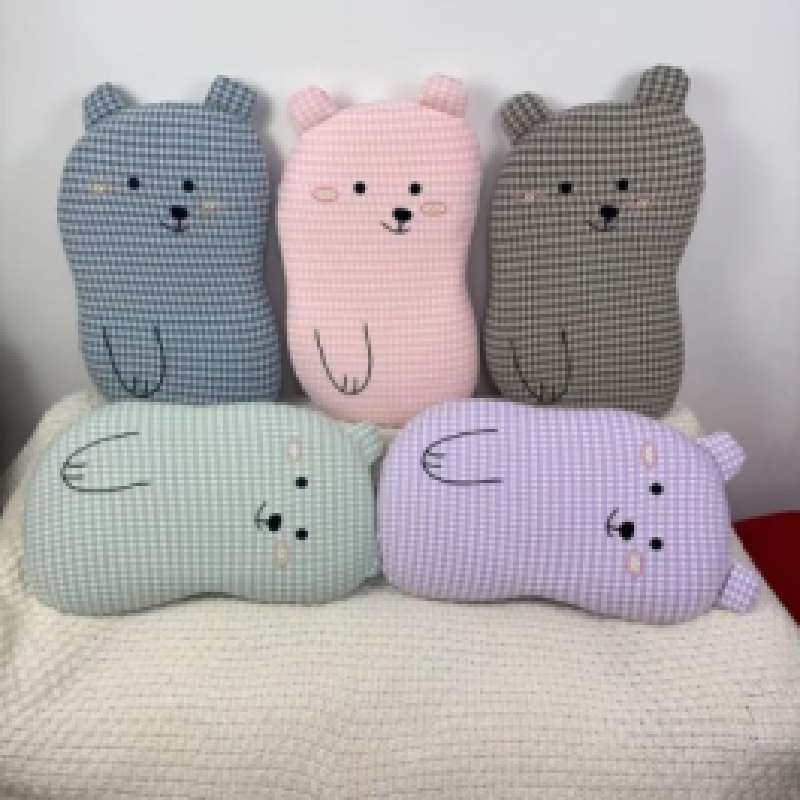 The Superior quality polar bear pea neck pillow is breathable and non-stuffy in summer, enhancing your appearance level