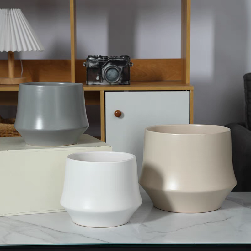 Garden flower POTS, plastic and ceramic flower POTS, various vases and flower POTS, plastic G size washbasins, home decoration details Picture