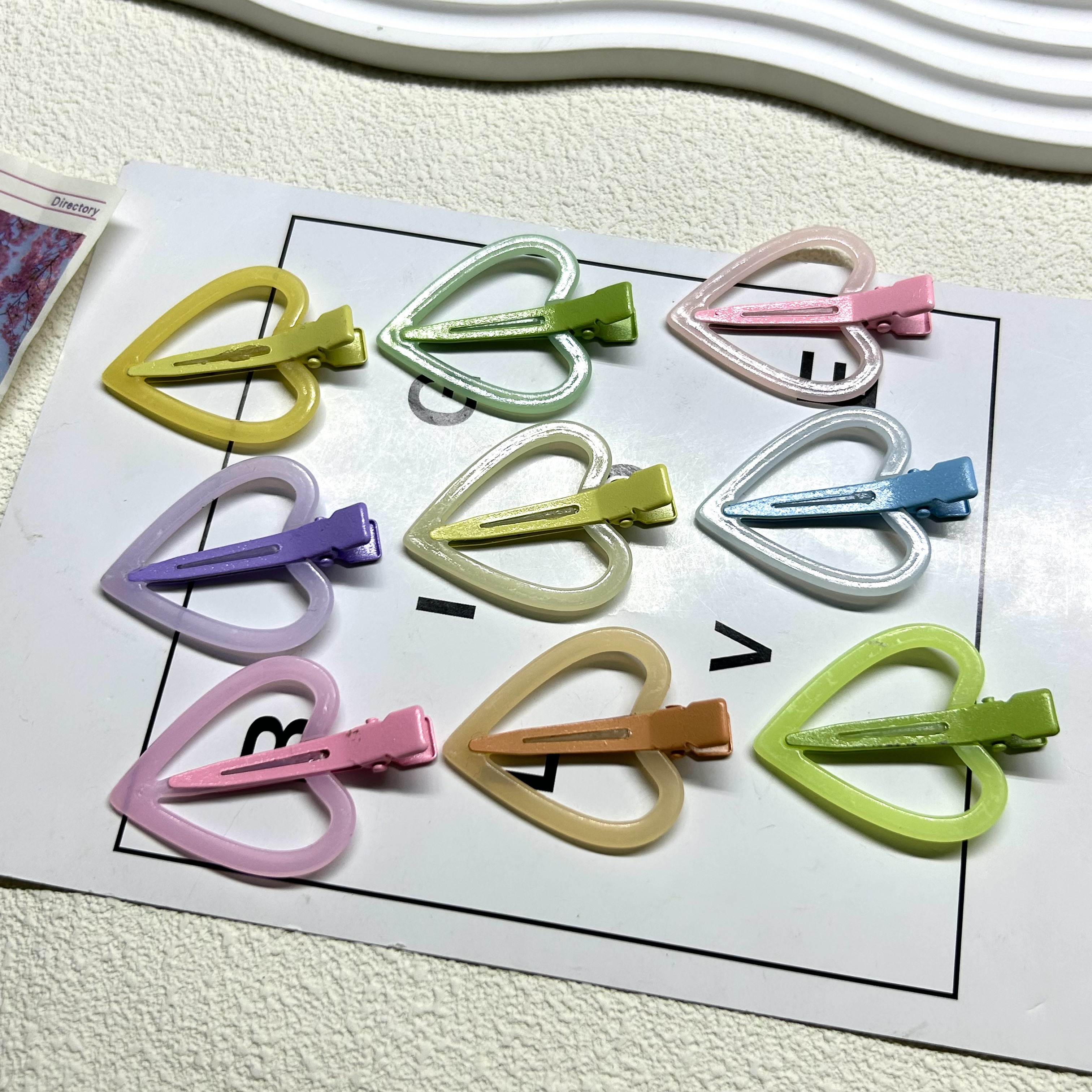 爱心发夹塑料爱心无痕夹刘海碎发夹铁夹