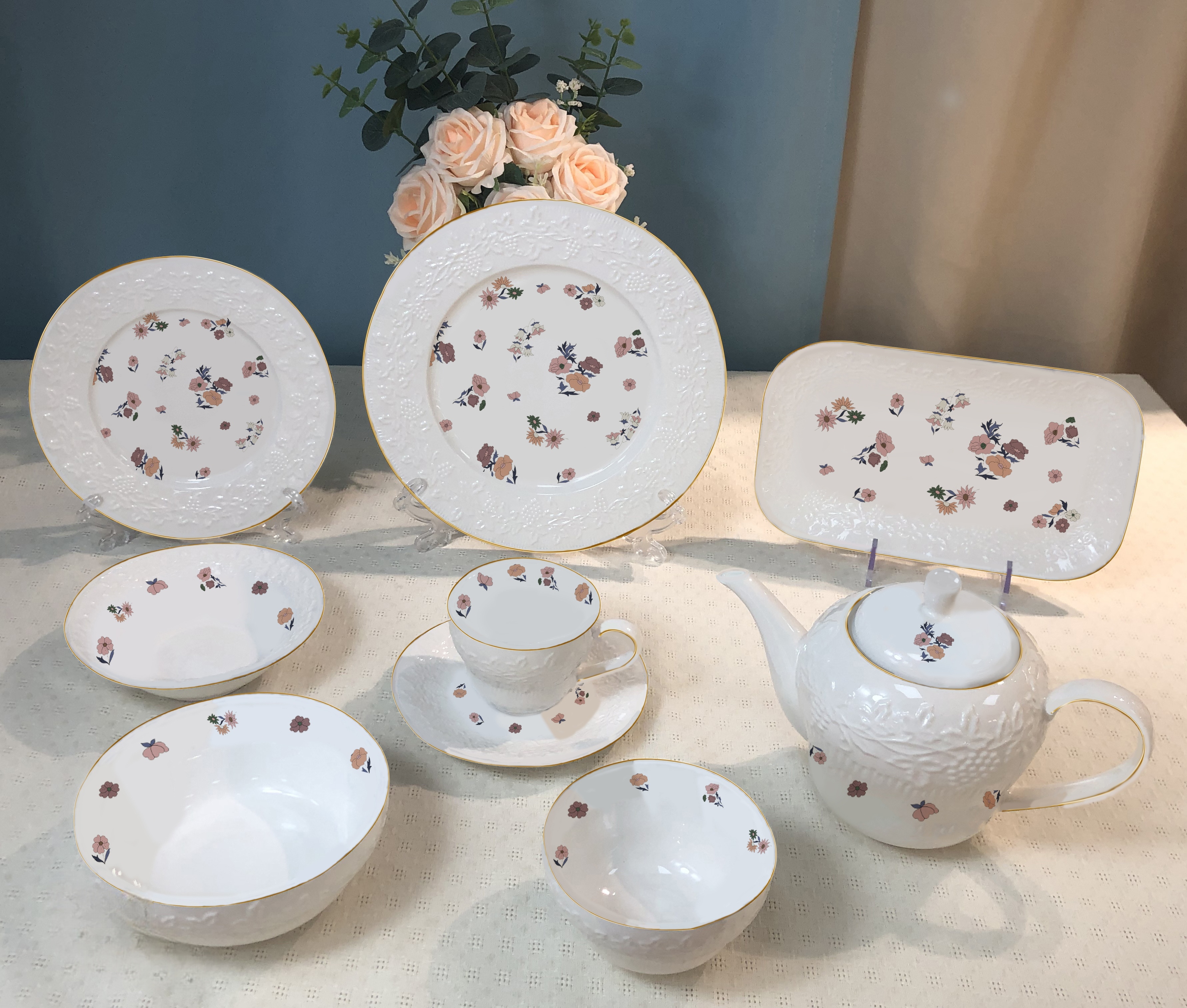 Light luxury, high appearance level, manor French relief tableware set, bowls, plates, high-end tableware, housewarming and wedding gifts