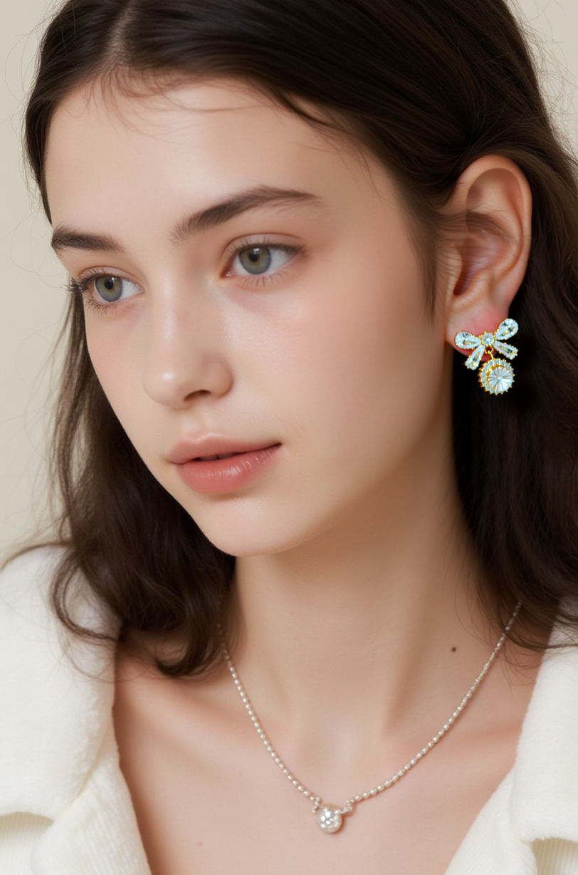 Xuhui brand exquisite and light luxury copper plated with real gold and zircon inlaid 925 silver needle bow, luxurious design and fashionable stud earrings full figure