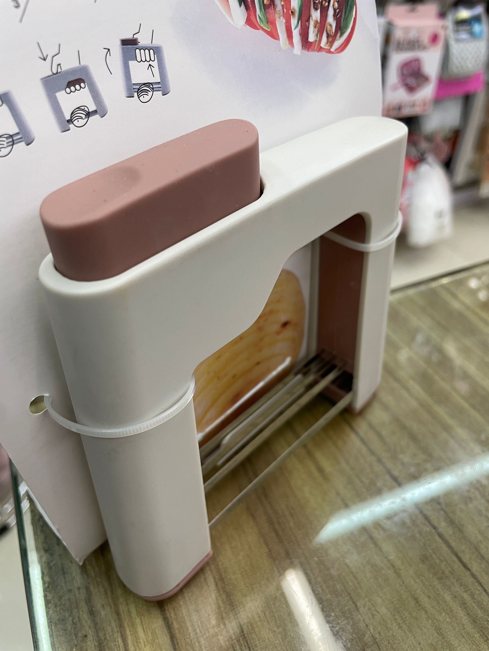 刨子、削皮器实物图