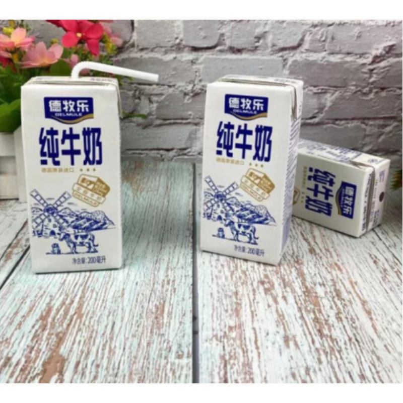 牛奶/洋什铺/金典纯牛奶200ml/水牛产品图