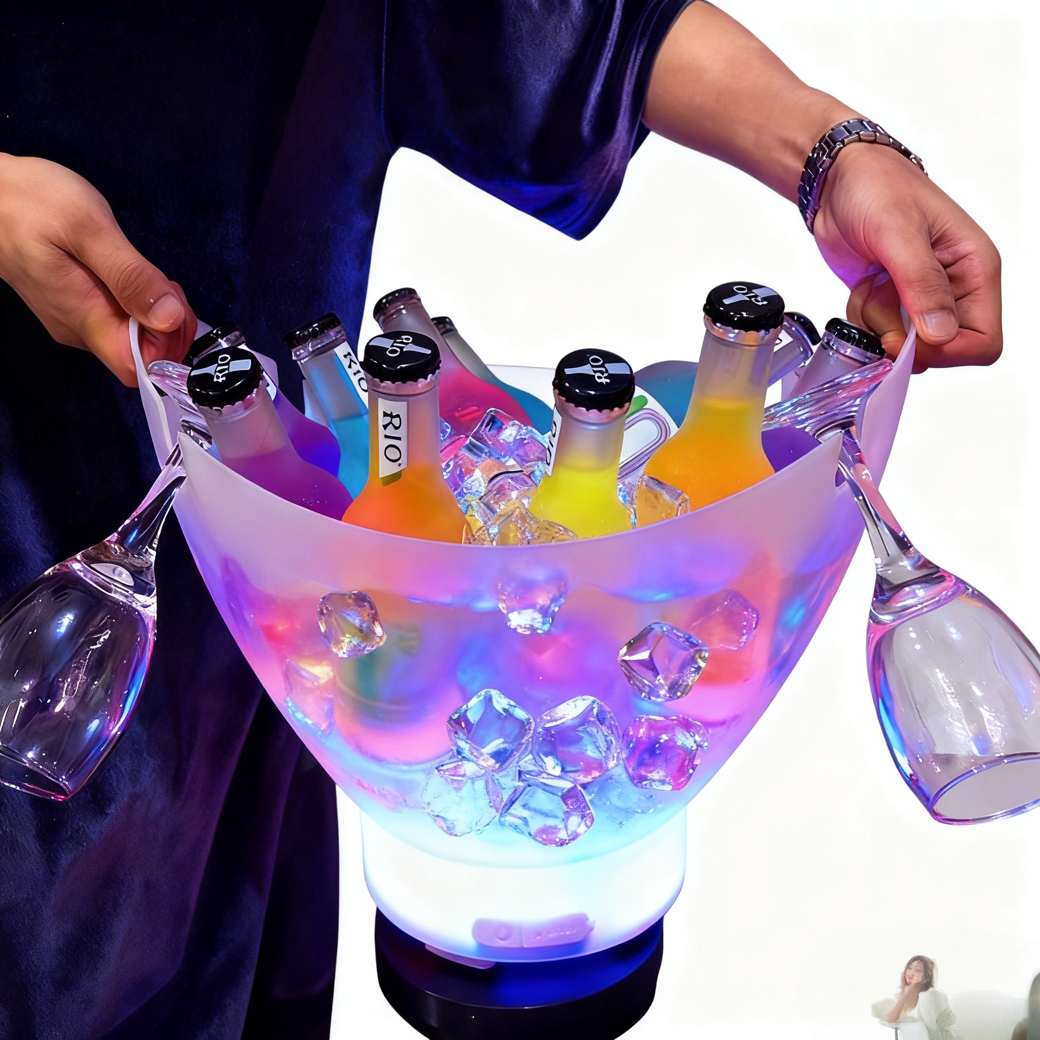 元宝造型 7升大容量发光蓝牙冰桶低音炮小音箱LED灯光露营酒桶 