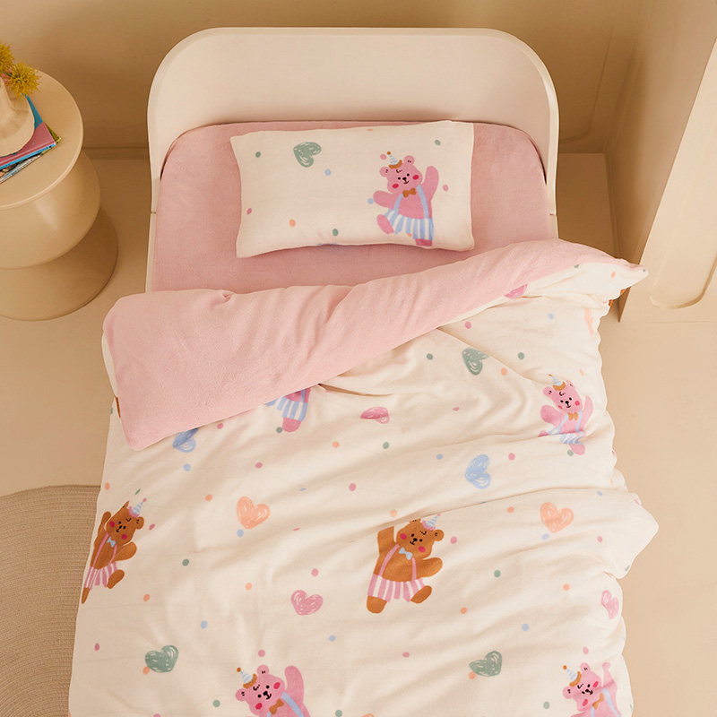 2025 新款加厚牛奶绒三件套儿童套件幼儿园三件套系列 