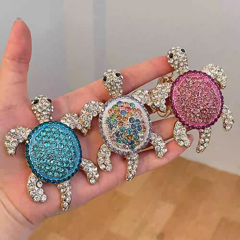 New keychain, high-end ring, new creative little turtle, diamond-encrusted alloy, fashionable bag pendant for girls detail image 4