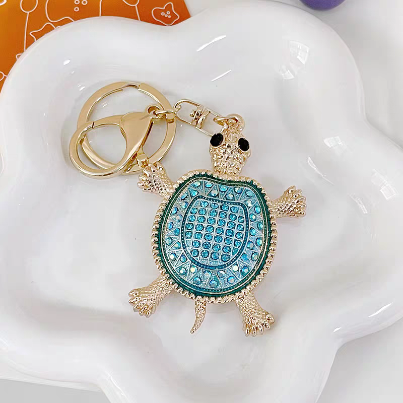 New keychain, high-end ring, new creative little turtle, diamond-encrusted alloy, fashionable bag pendant for girls detail image 9