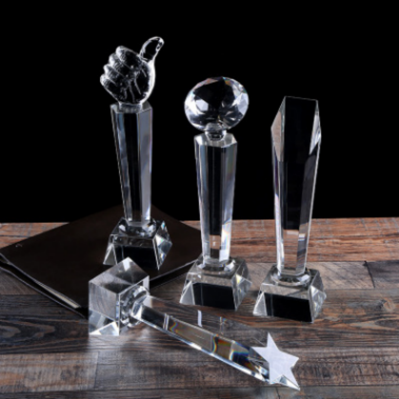 创意水晶奖杯定制定做金属树脂奖杯 奖牌员1