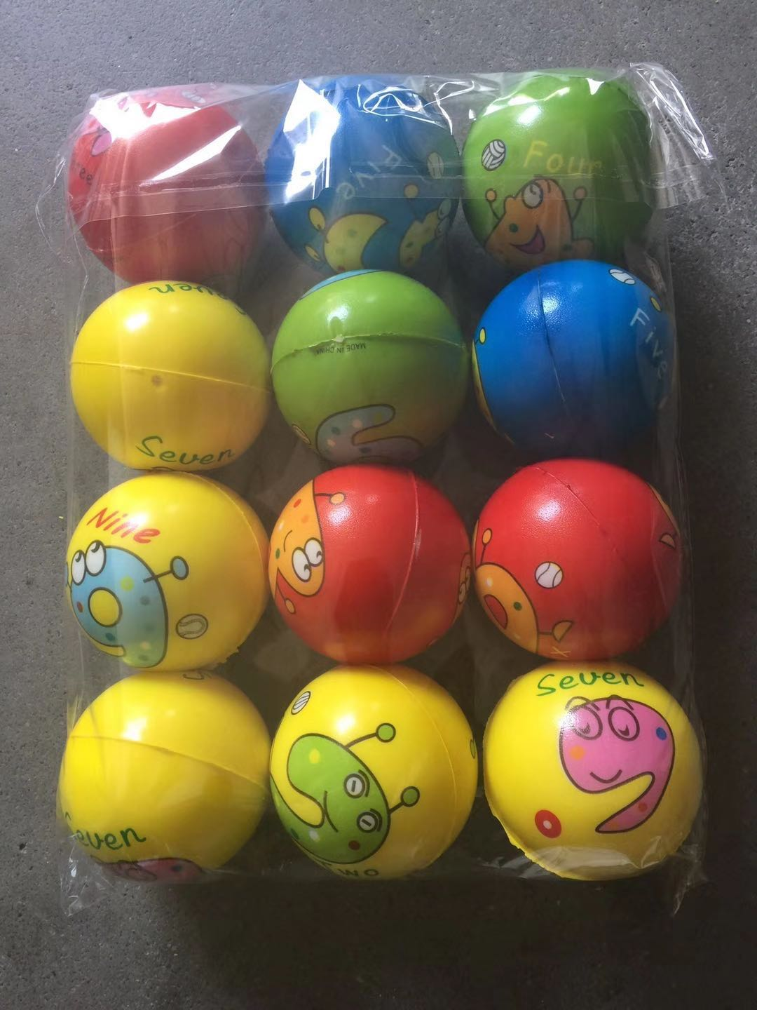 6.3厘米PU球幼儿园家用儿童充气瑜伽 健身跳跳羊角球大号加厚弹跳起跳球玩具