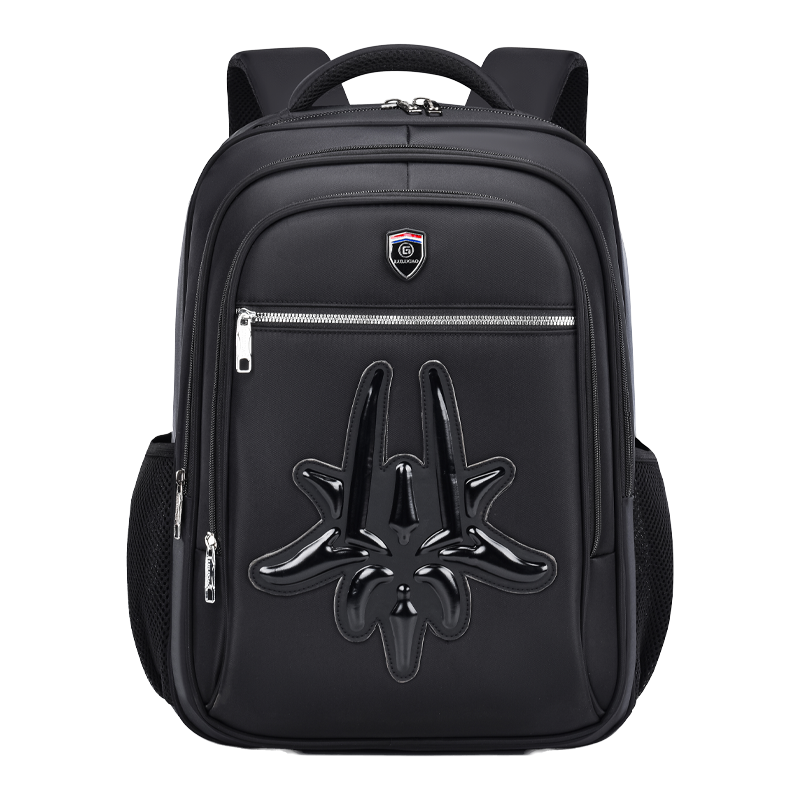 The new men's backpack is convenient for business trips and travel. Specification drawing
