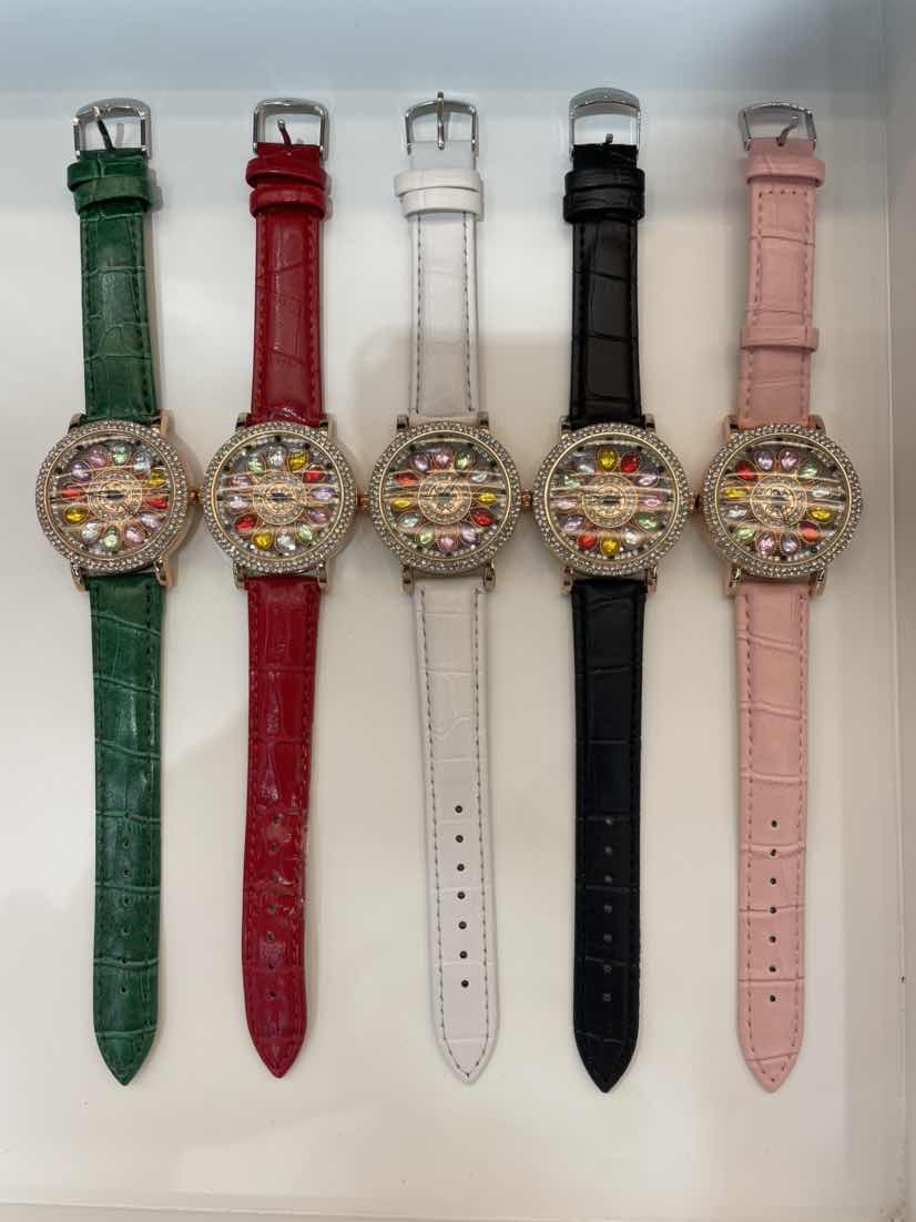 Colorful diamonds of the "Always Running" series