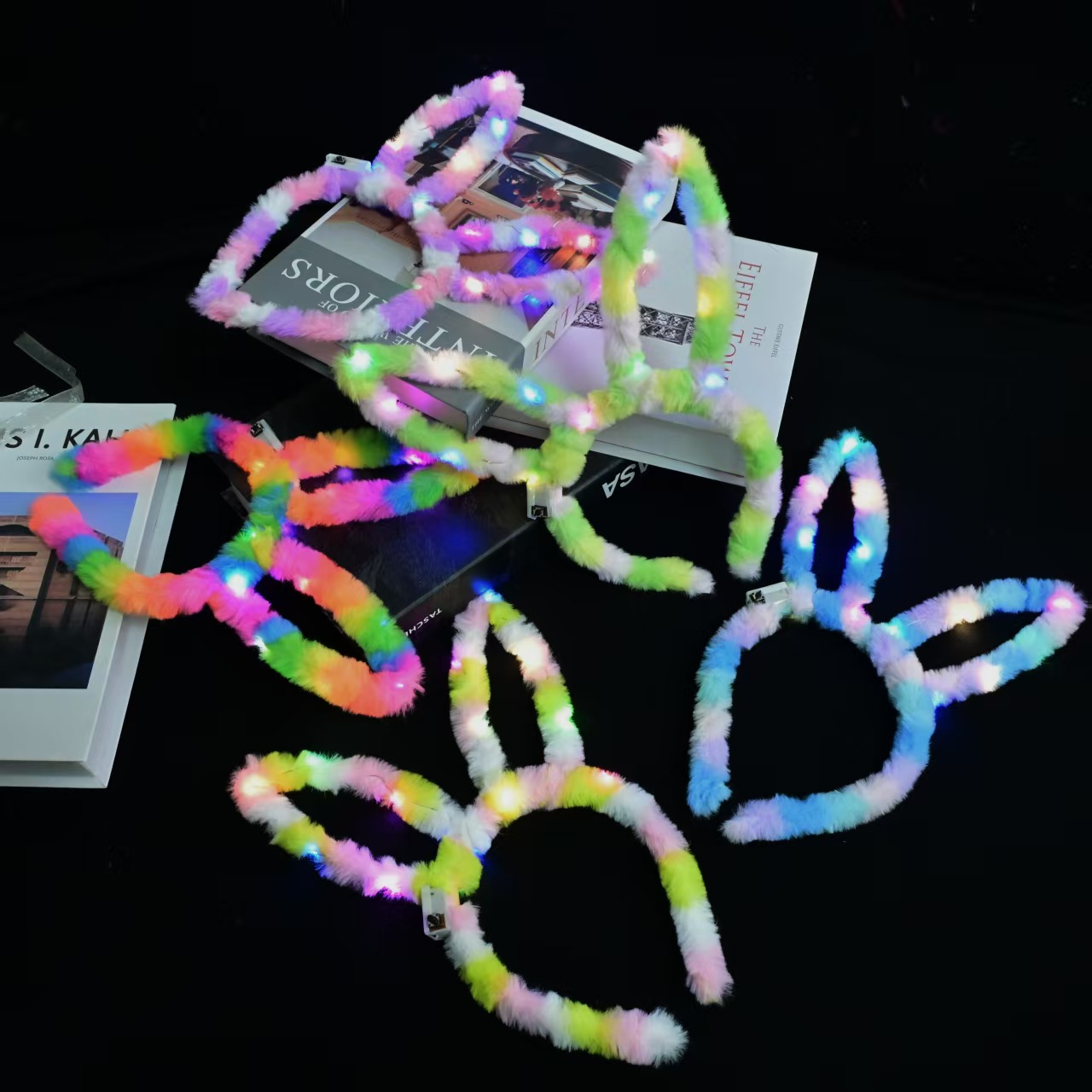 加长14灯毛绒兔耳朵发箍地摊夜市小礼品货源发光毛绒兔耳朵头饰品产品图