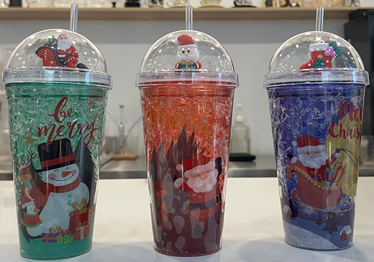 ins 风冰淇淋主题碎冰吸管杯 葡萄芒果草莓口味设计 夏日保冷制冷杯 少女心可爱便携水杯详情3