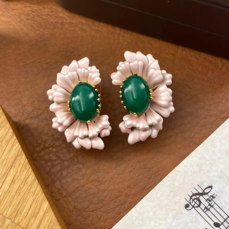 【SUGEBEINI】 Retro Flower Stud Earrings - Spring Flower Language. Retro flower-like style stud earrings ZEH00050