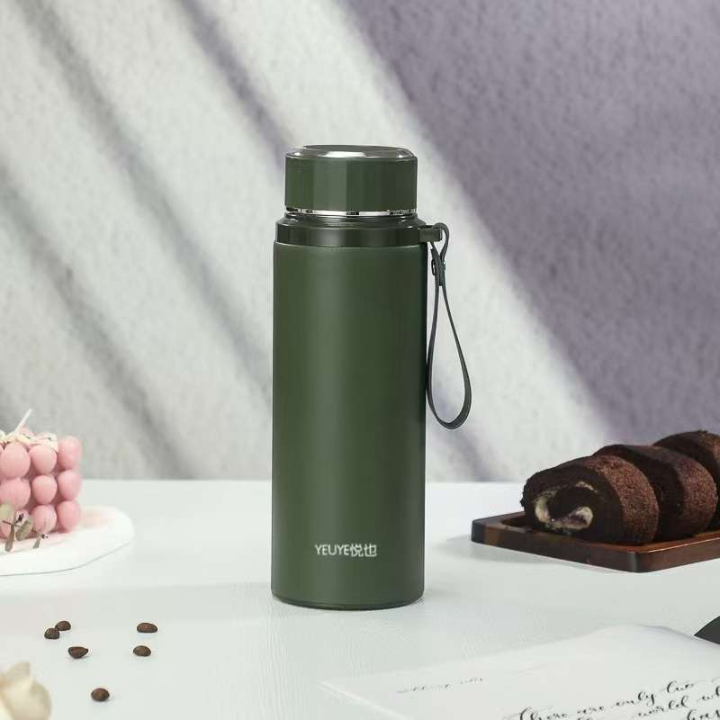 8805-750ml large-capacity 304 stainless steel insulated cup, vacuum tea brewing cup with handle, business gift details Picture
