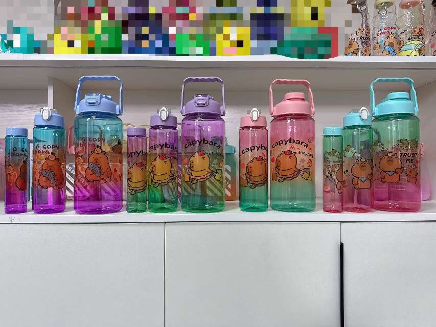 外贸热销款三件套卡皮