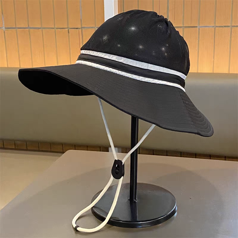 The new trendy wide-brimmed hiking hat is fashionable and can show a ponytail. It's a sun hat for children and a hooded hat for women, which is very cute detail image 3