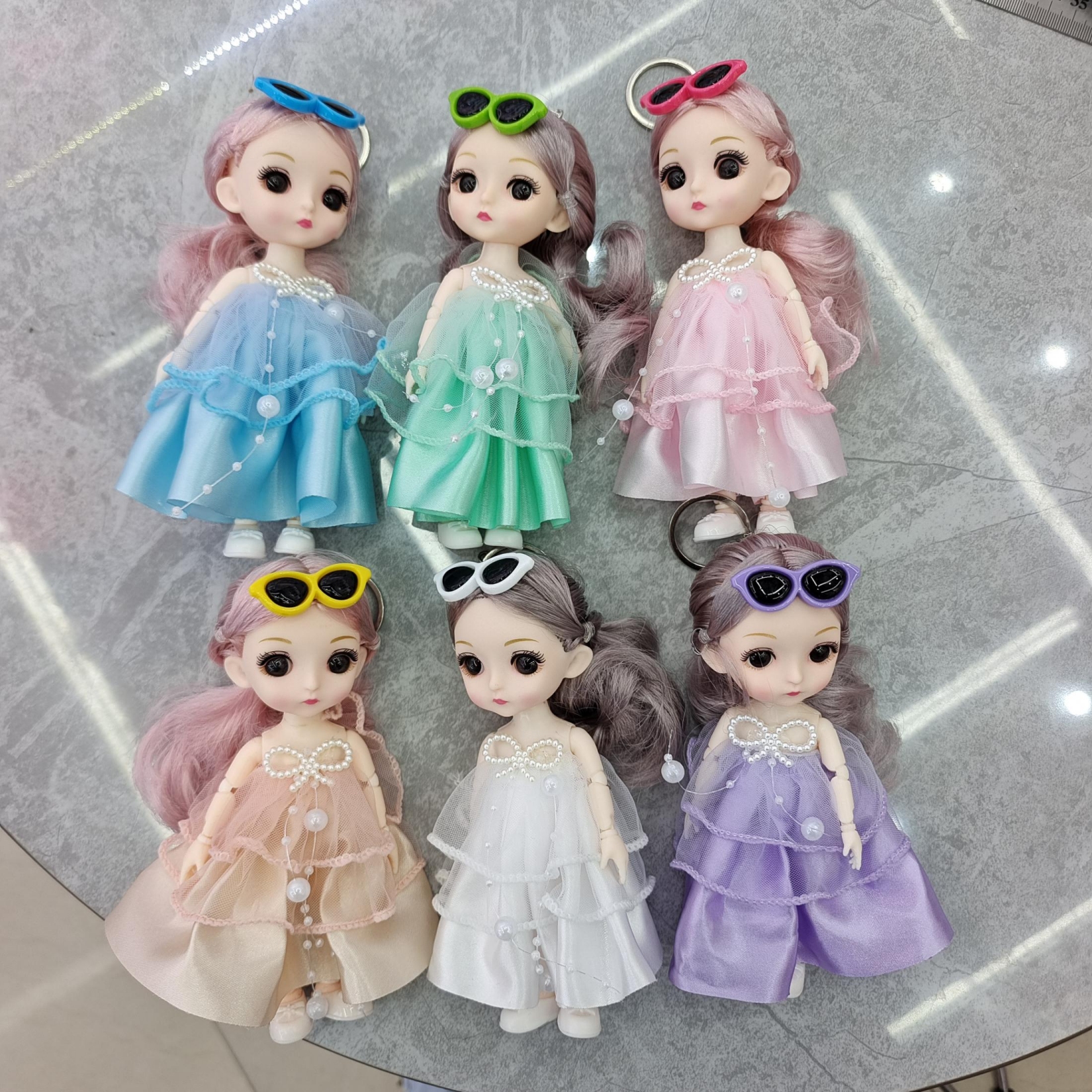 17 cm Barbie Douyin best-selling hand-foot activity doll, princess girl glasses dress doll, interchangeable keychain pendant, girl toy