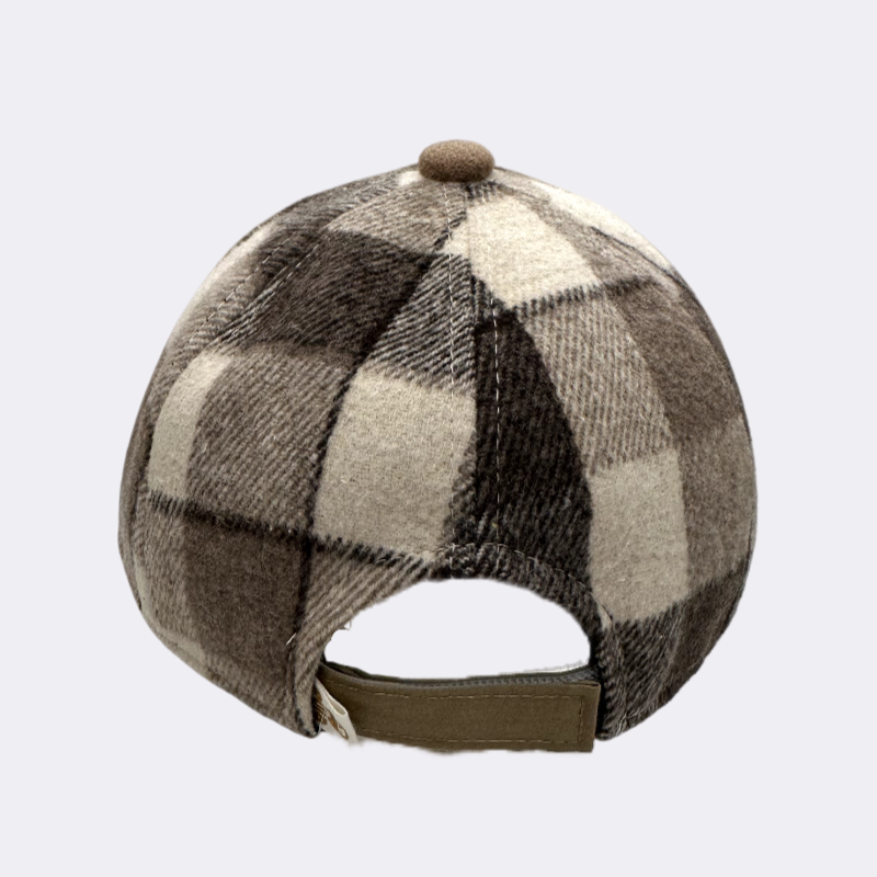 The autumn and winter casual and warm soft-brim baseball cap is suitable for 1-2 years old Specification drawing