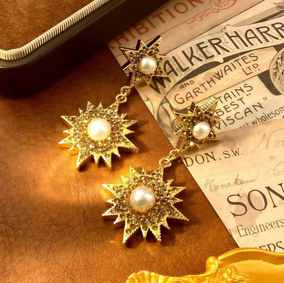 【SUGEBEINI】轻奢高级感精致优雅耳坠 八芒星长款镶锆耳钉ZEH00353