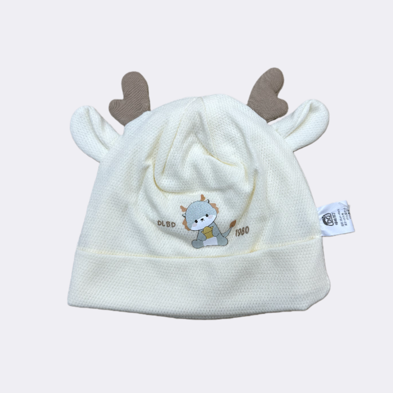 Summer breathable little dinosaur baby caps are suitable for February to May full figure