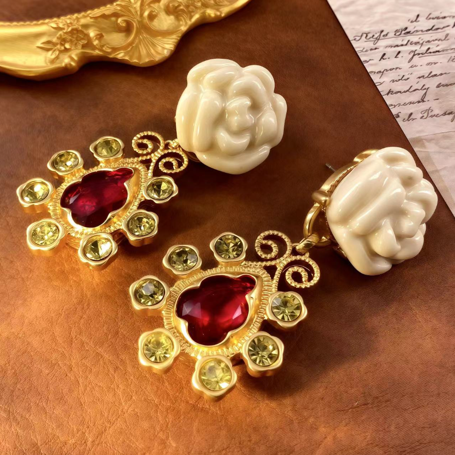 【SUGEBEINI】中古巴洛克红色琉璃花朵耳钉 宫廷复古风气质优雅耳饰 ZEH00260