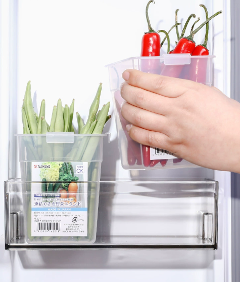 Refrigerator fresh-keeping box door, vegetable compartments, inner sealed jar, storage rack, ginger and garlic classified and organized, scallion storage box, food Application Scenario