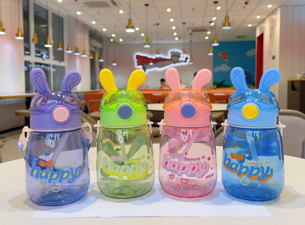 萌兔耳朵儿童吸管杯 防漏便携卡通水杯 少女心高颜值tritan塑料杯 多色可选详情2