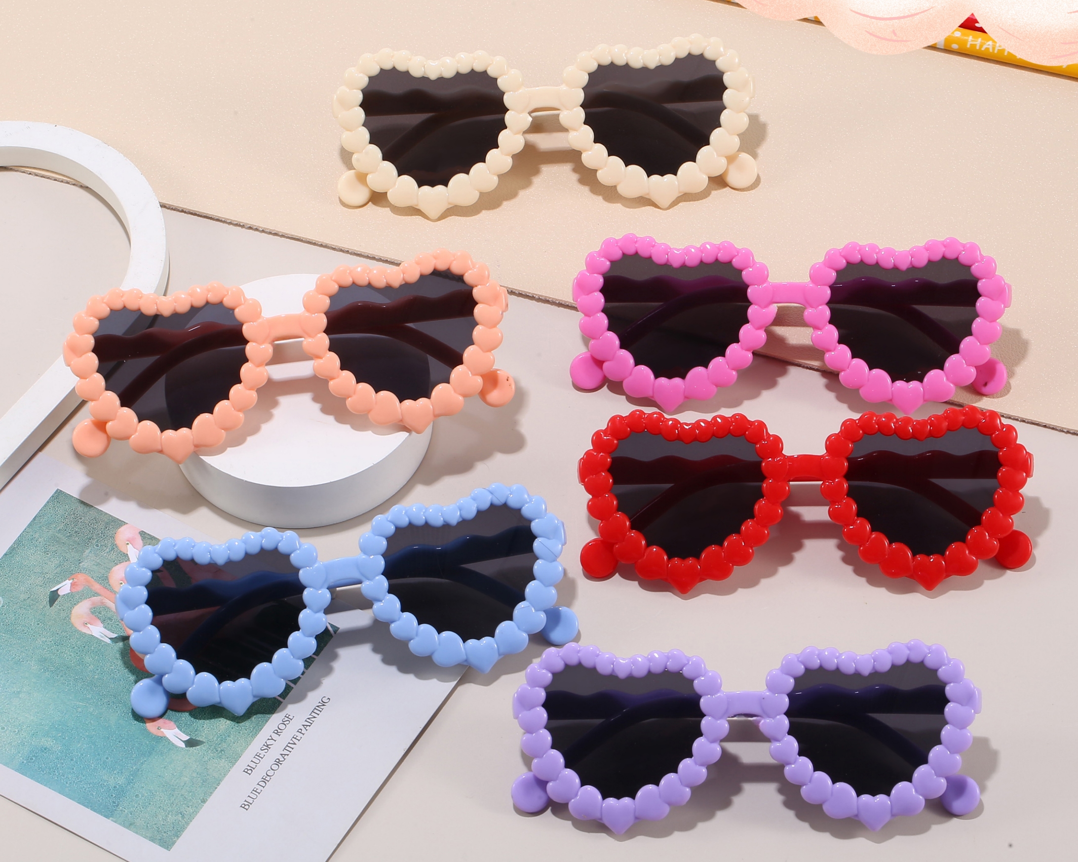 2610儿童爱心墨镜男女童时尚眼镜