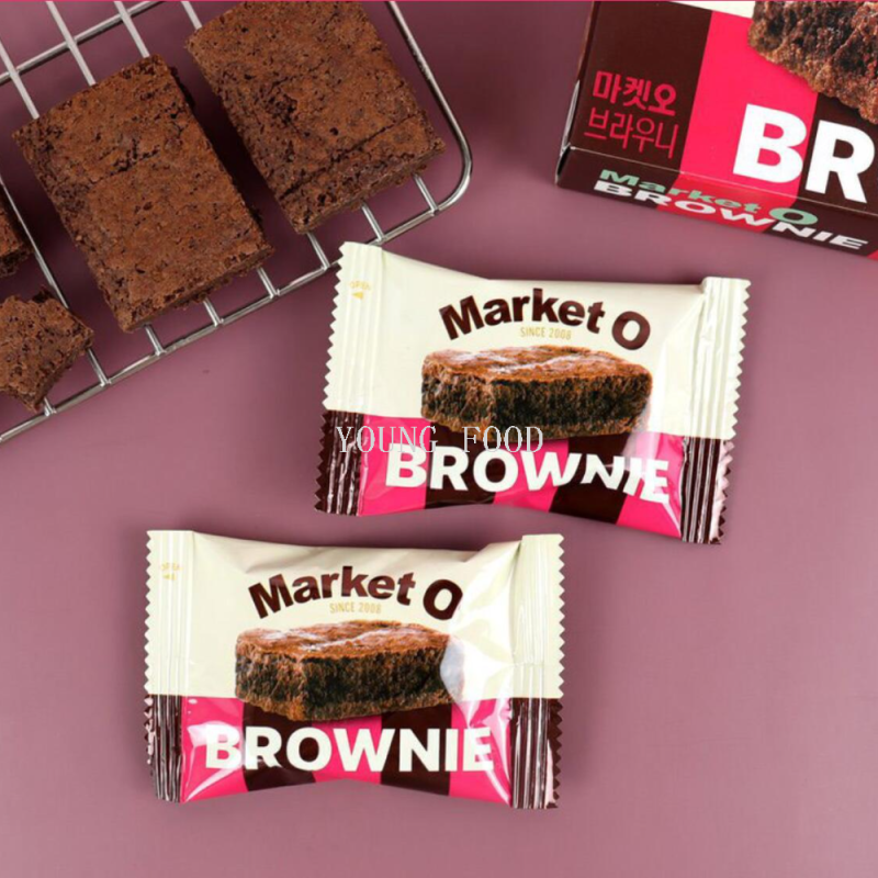 Free shipping! Korean Lotte Confectionery Brownie cake 120g Imported snack pastry figurine SPIRITOZZI details Picture