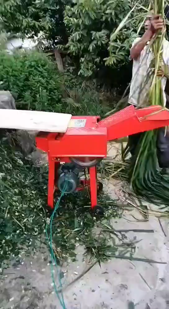 出口供应4刀单铡手动铡草机小型铡草机家用铡草机粉碎机饲料切碎机拮据粉碎机铡草机