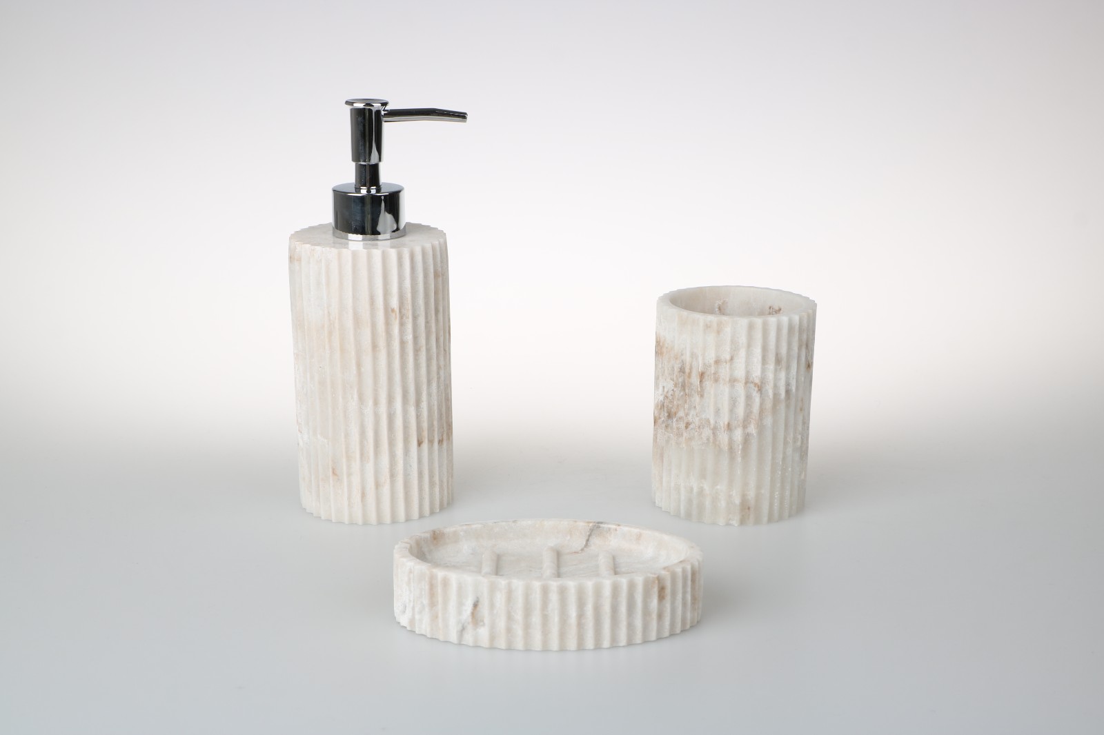 精致树脂套装 家具生活用品乳液瓶三件套 乳液瓶、口杯、皂碟三件套