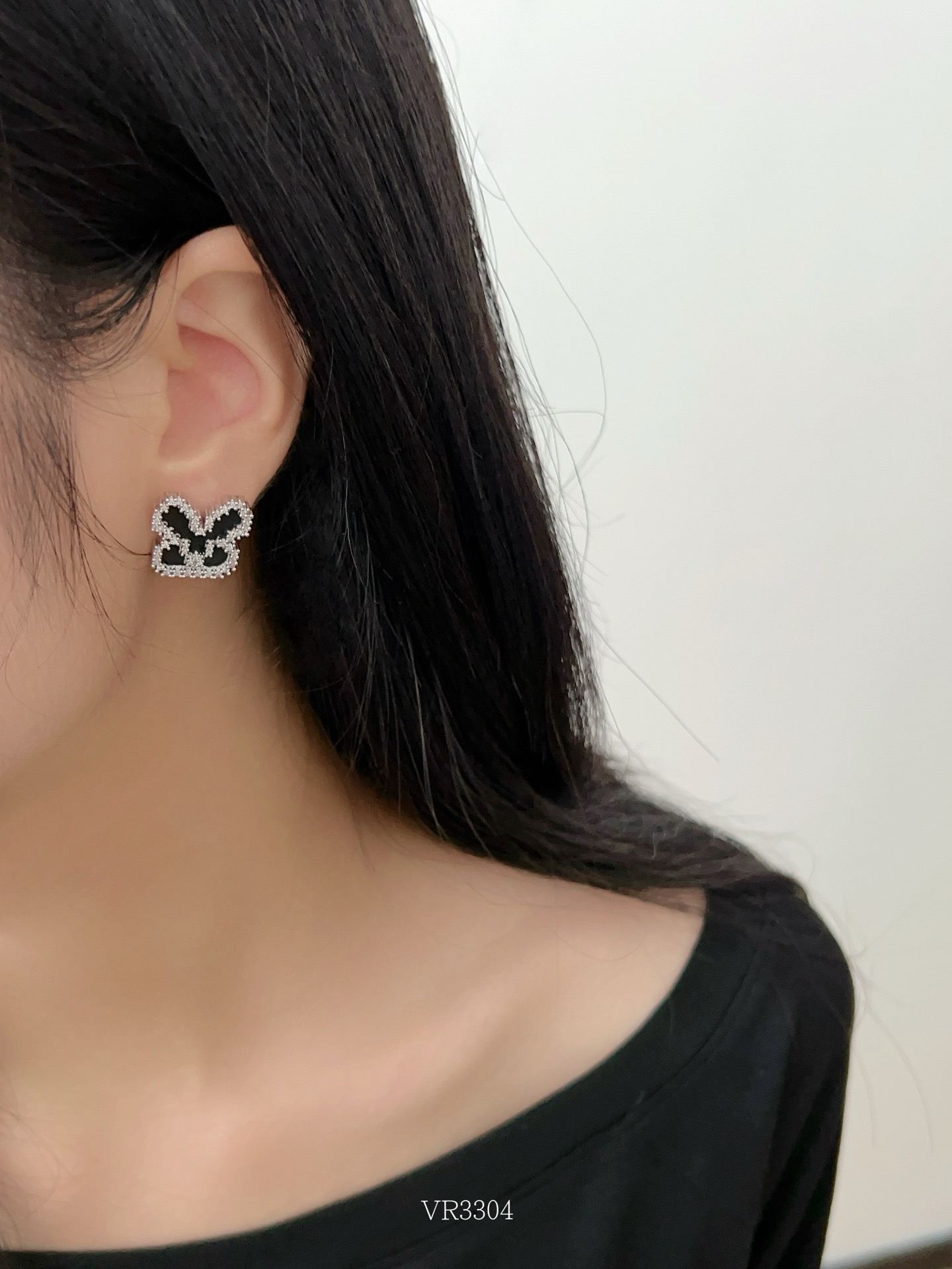 轻奢满钻蝴蝶耳钉女 高级感小众设计 ins 风耳饰 精致百搭日常通勤耳环