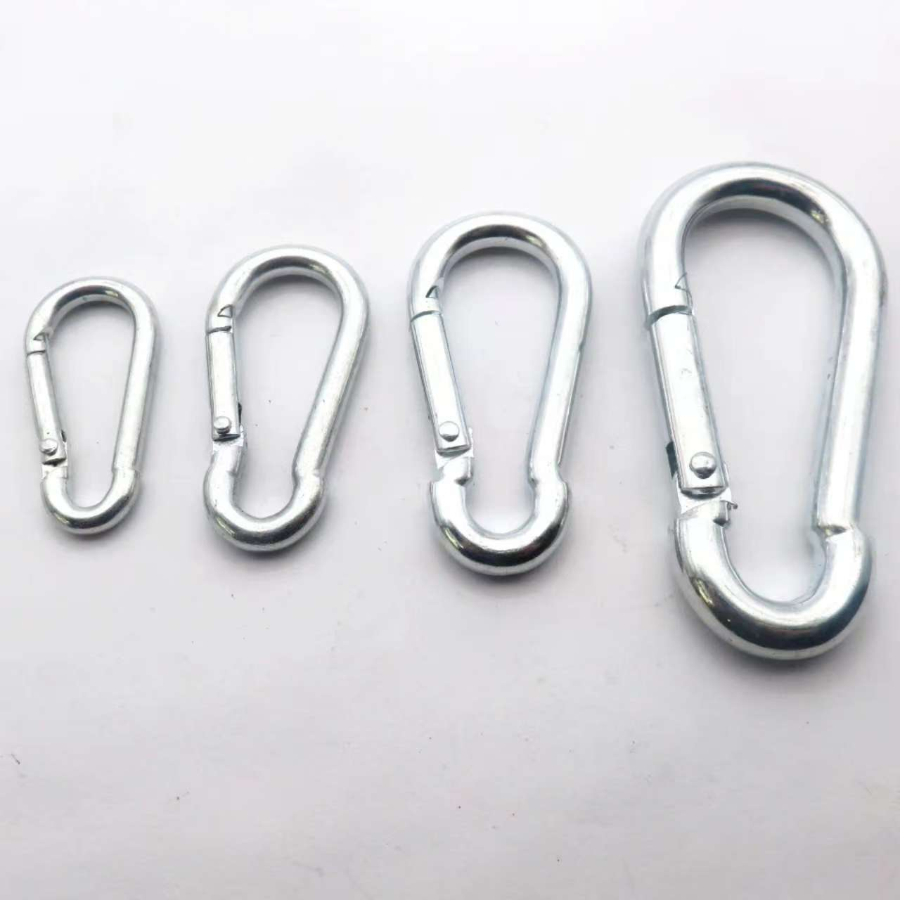 镀锌铁挂钩带圈带螺母户外弹簧扣多功能挂扣连接保险扣