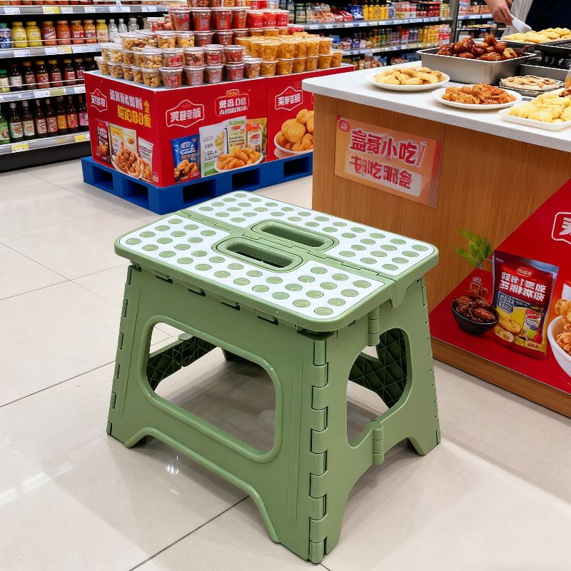 A thickened plastic stool for home use, anti-slip, durable and foldable square stool Item Picture