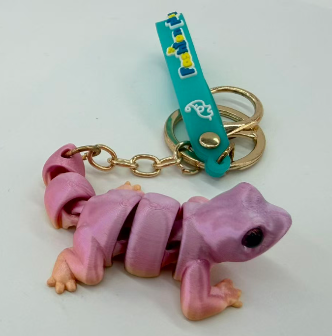 3D printed keychain bag pendant, gecko joint movable student backpack accessory pic 4