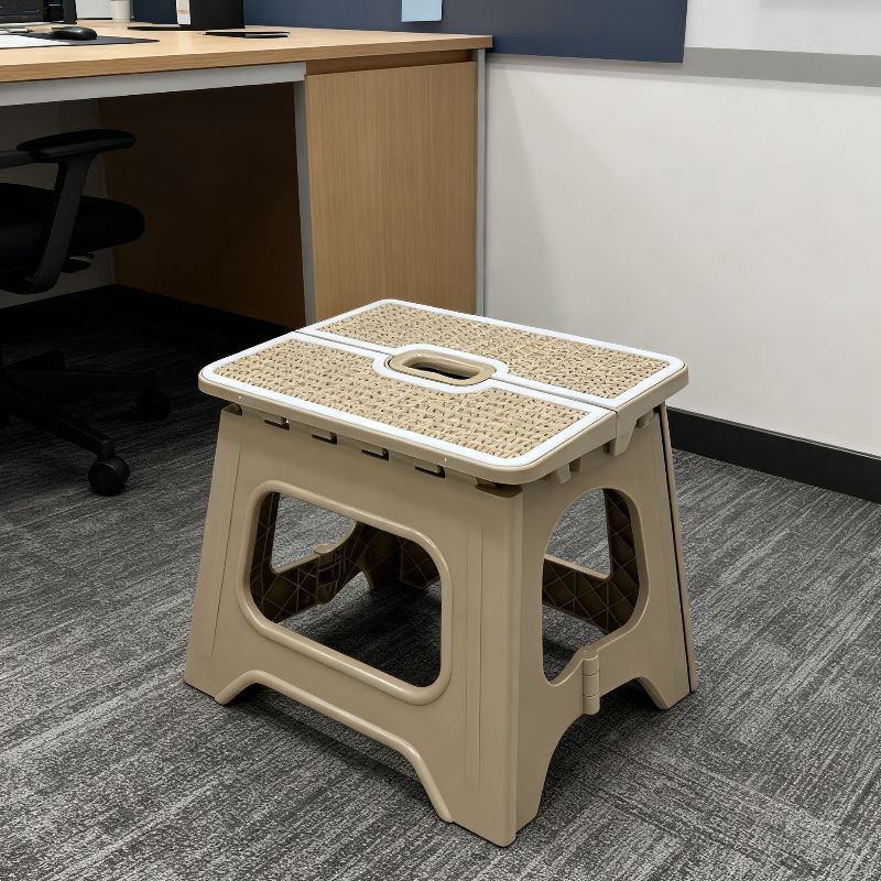 A thickened plastic stool for home use, anti-slip, durable and foldable square small stool Application Scenario