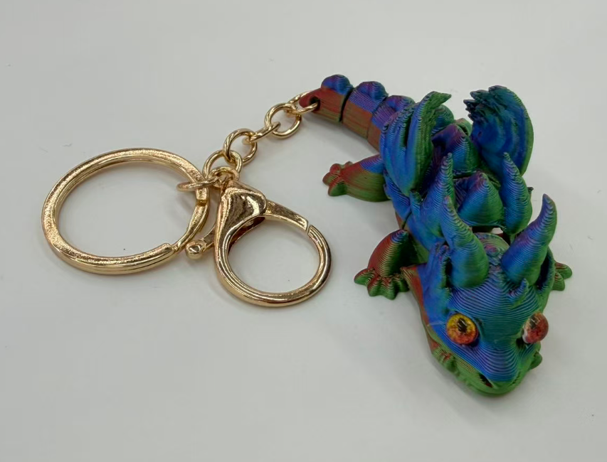 3D-printed double-horned flying dragon with wings, multi-joint, flexible and movable mini keychain pic 5