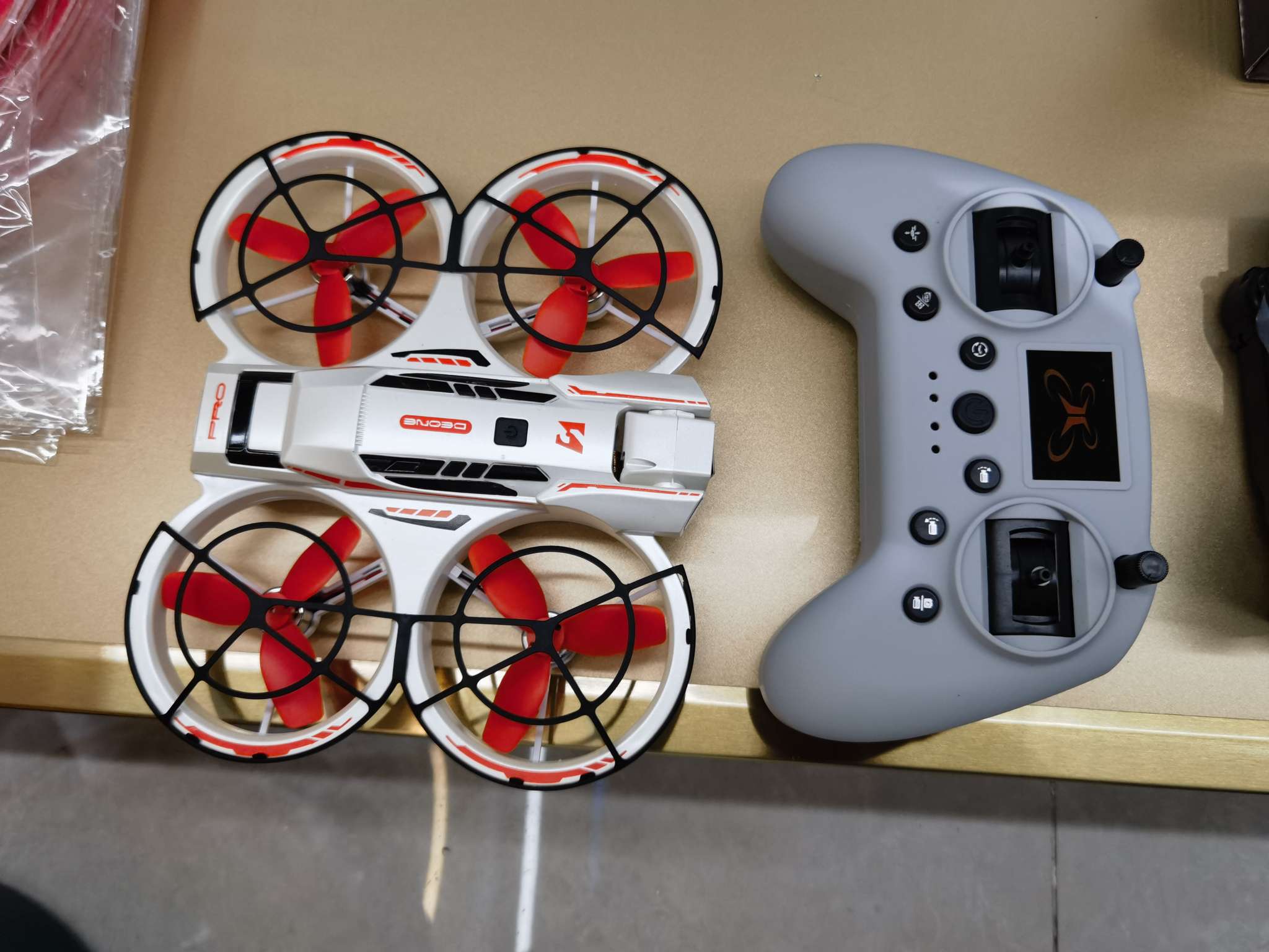Civil inspection aerial photography drone, digital trade center toy aircraft, high-definition image portable drone equipment, drone aircraft details Picture