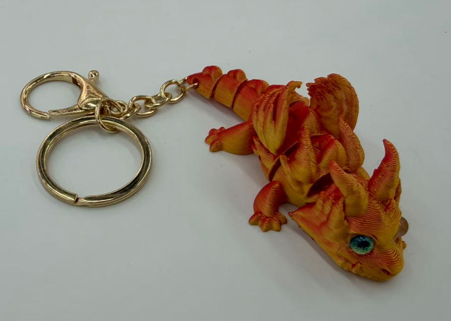 3D-printed double-horned flying dragon with wings, multi-joint, flexible and movable mini keychain pic 6