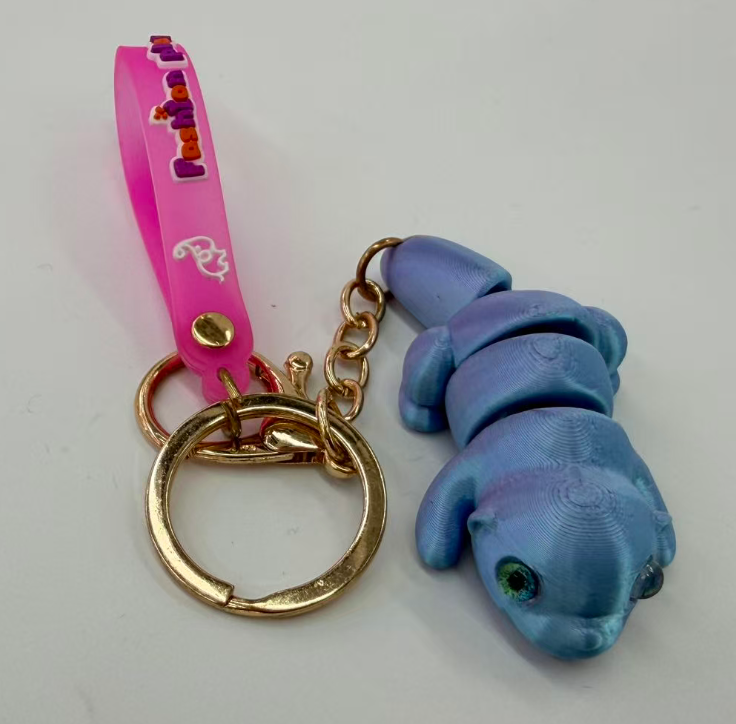 3D printed keychains, small animal keychains, pendants, mini movable and flexible joint hangers, 3D printed accessories pic 3