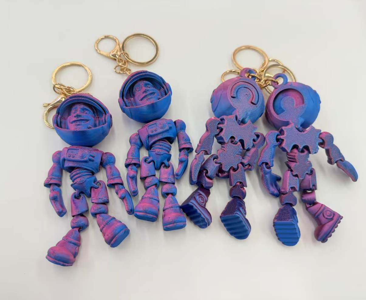 3D printed astronaut joint movable handicraft gift creative keychain Specification image