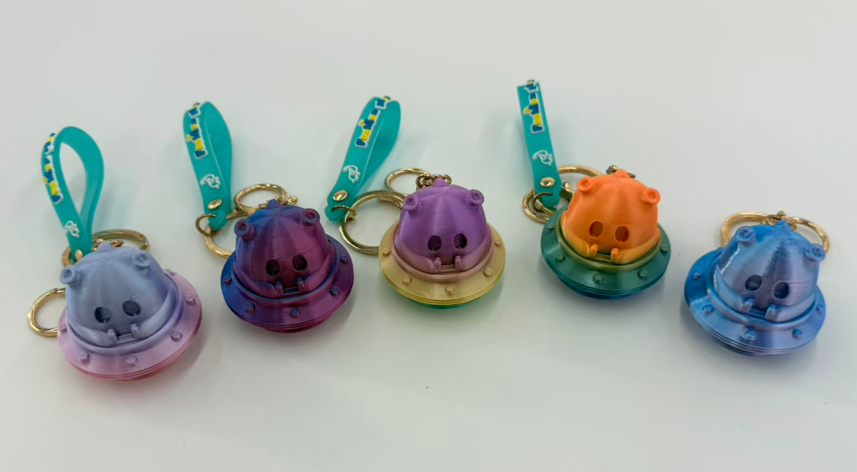 3D打印太空飞盘外星人创意钥匙扣背包挂件详情2