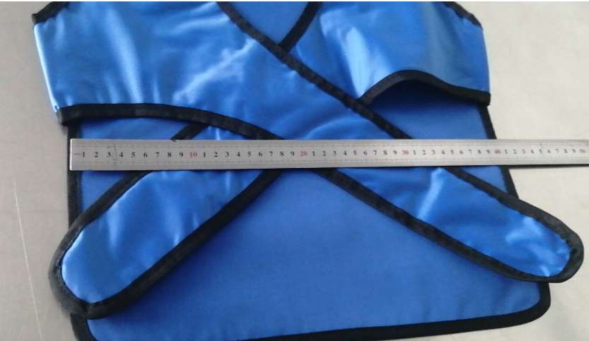 医用防护服实物图