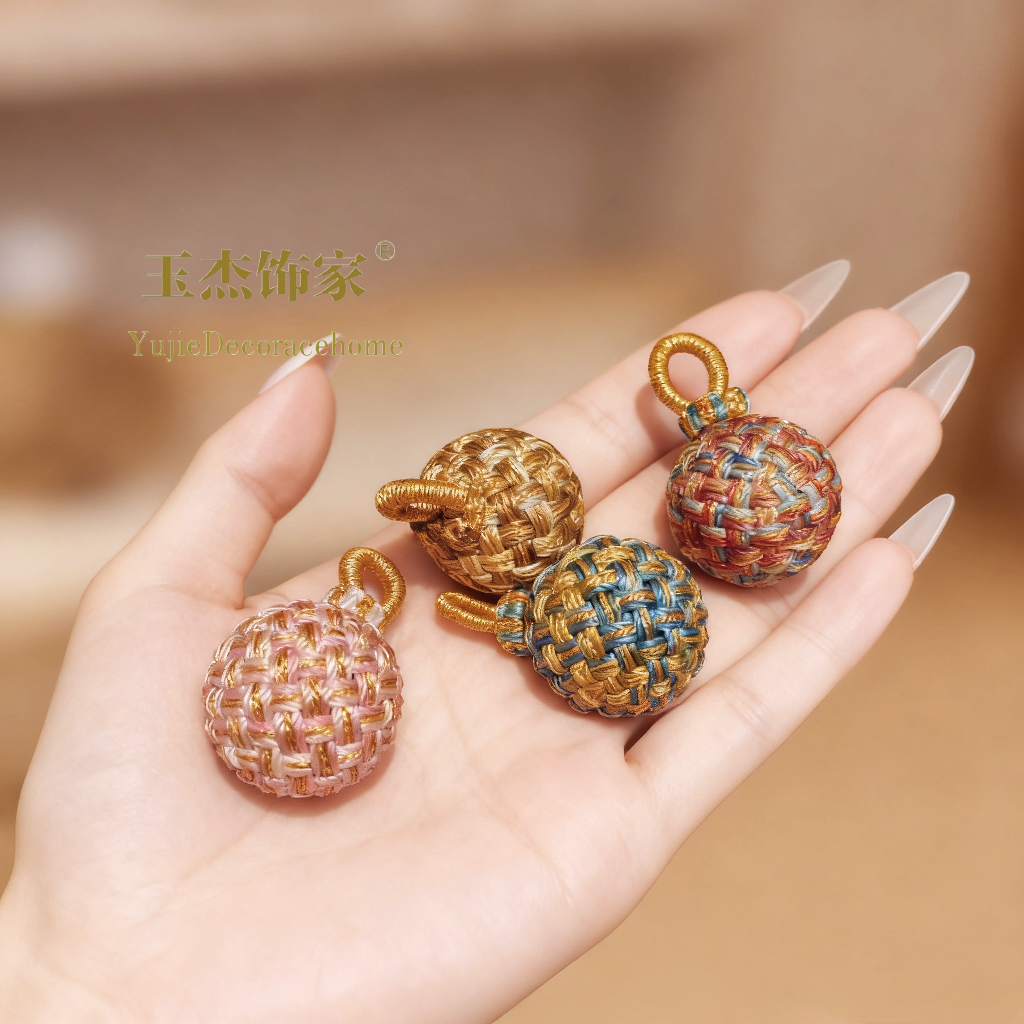 手工编织玲珑绣球diy手机包包挂件饰品配件装饰品配件钥匙扣挂件坠子详情图2