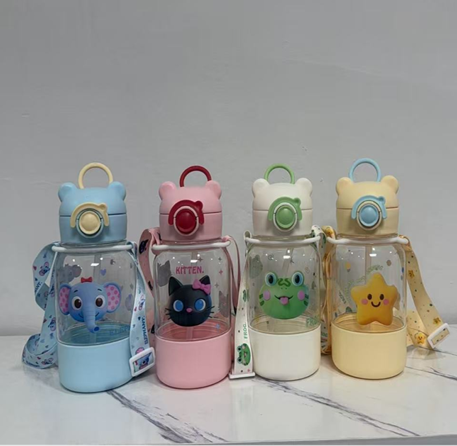 萌趣动物造型吸管水杯 带背带便携大容量 卡通小象小猫学生少女心高颜值随手杯详情2