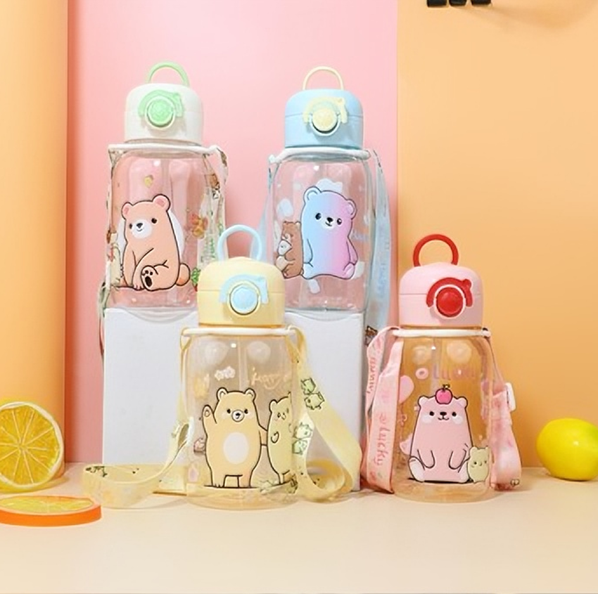 软萌小熊吸管水杯 带背带便携大容量 多色卡通学生少女心高颜值随手杯详情2